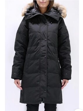 Canada Goose Shelburne Parka
Black Label